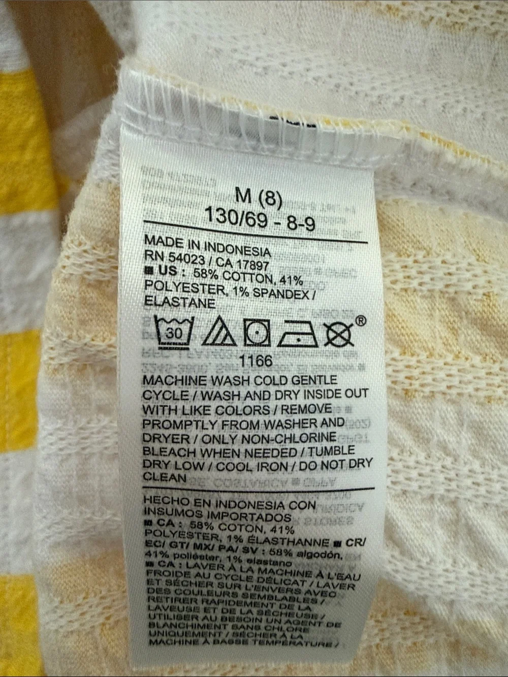 Old Navy cleaning out